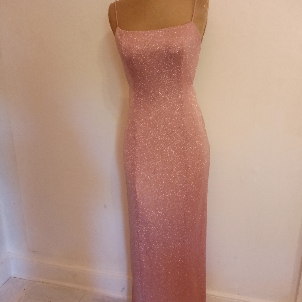 Elegant Strapless Pink Evening Gown